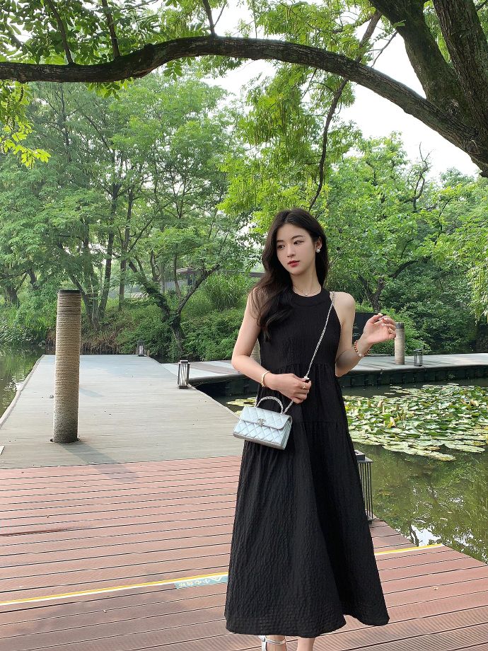 药屋少女的呢喃 封面